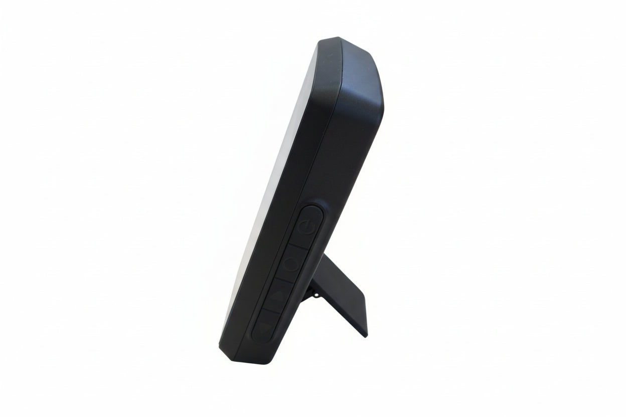 LAUNCH IQ MR1 Golf Launch Monitor – Accurate, Live Data Made Simple